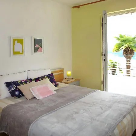 Palma-5 By Interhome *